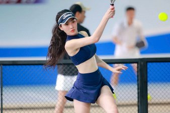 Người đẹp Diệp Anh tâng bóng pickleball mãn nhãn, khoe chân dài miên man