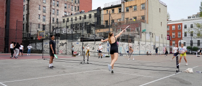 Tác động qua lại giữa thời trang và pickleball