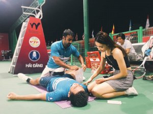 Chuyện tình cô gái 8 năm đồng hành cùng Lý Hoàng Nam khắp các sân đấu từ tennis đến pickleball