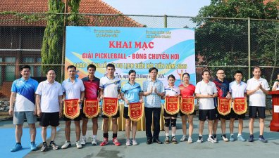RỘN RÀNG KHAI MẠC GIẢI PICKLEBALL VÀ BÓNG CHUYỀN HƠI CHÀO MỪNG LỄ HỘI DU LỊCH BIỂN HẢI TIẾN NĂM 2026