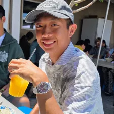 Quang Dương mua thêm 2 đồng hồ Rolex