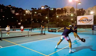 Quy tắc ngầm trong pickleball khiến người chơi lâu năm cũng lúng túng