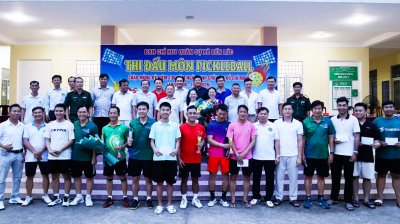 Ban chỉ huy Quân sự xã Bến Lức khánh thành sân Pickleball và tổ chức giải giao lưu thể thao chào mừng 136 năm Ngày sinh Chủ tịch Hồ Chí Minh
