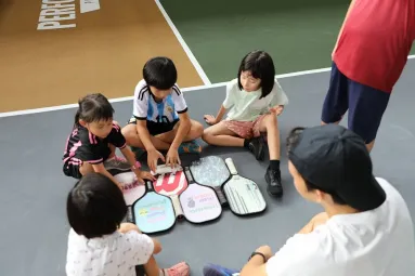 Trẻ em có nên học pickleball sớm hay không?