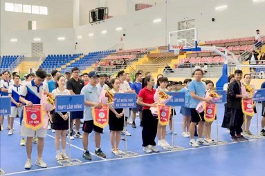 Giải Pickleball chào mừng Ngày Khoa học, Công nghệ và Đổi mới sáng tạo Việt Nam