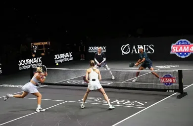 Andre Agassi ẵm giải thưởng 1 triệu USD ở giải Pickleball Slam 4