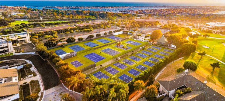 Tennis-Club-at-Newport-Beach-scaled
