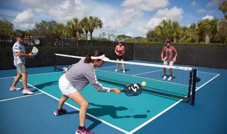 Chuyên gia đưa ra lời khuyên để tránh chấn thương khi chơi pickleball - 1