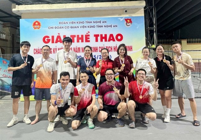 Chi đoàn cơ quan Viện kiểm sát nhân dân tỉnh Nghệ An tổ chức giải thể thao Pickleball chào mừng kỷ niệm 136 năm ngày sinh chủ tịch Hồ Chí Minh (19/5/1890 – 19/5/2026)